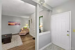 738 Enright Ave, Cincinnati, OH 45205 - Photo 4