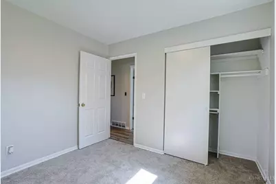 5291 Briarhill Drive, Delhi Township, OH 45238 - Photo 16