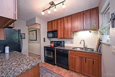 1334 Collinsdale Avenue, Cincinnati, OH 45230 - Photo 14
