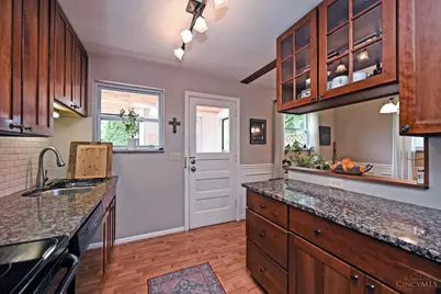 1334 Collinsdale Avenue, Cincinnati, OH 45230 - Photo 16