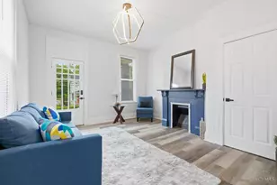 1986 Fairfax Ave, Cincinnati, OH 45207 - Photo 6