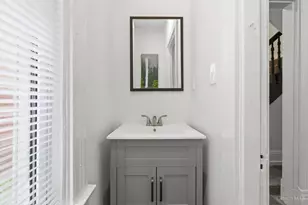 1986 Fairfax Ave, Cincinnati, OH 45207 - Photo 16