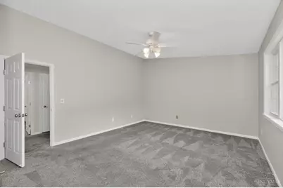 10801 Fallsington Court, Blue Ash, OH 45242 - Photo 32
