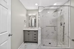 10801 Fallsington Ct, Blue Ash, OH 45242 - Photo 34