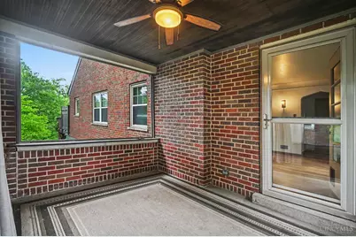 2850 Gilna Court, Cincinnati, OH 45211 - Photo 2