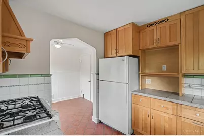 2850 Gilna Court, Cincinnati, OH 45211 - Photo 8