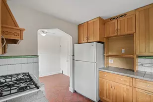 2850 Gilna Ct, Cincinnati, OH 45211 - Photo 8