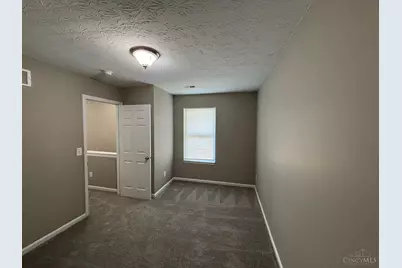 807 Glenway Drive, Hamilton, OH 45013 - Photo 14