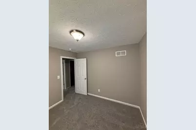807 Glenway Drive, Hamilton, OH 45013 - Photo 16