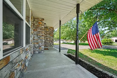 423 Lorelei Drive, Perry Township, OH 45118 - Photo 2