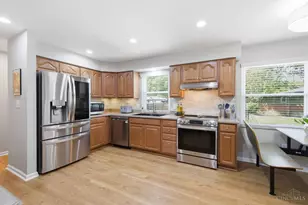 2042 Cortina Dr, Miami Township, OH 45459 - Photo 18