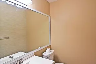 7664 Hampton Pl Ln, Cincinnati, OH 45244 - Photo 24