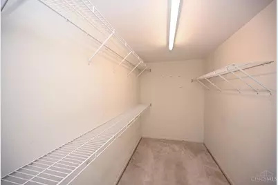 7664 Hampton Place Lane, Cincinnati, OH 45244 - Photo 32