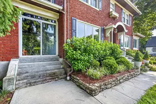 2924 Erie Ave, Cincinnati, OH 45208 - Photo 4