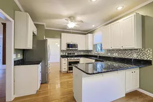 6466 Winding Oaks Dr, Liberty Township, OH 45044 - Photo 12