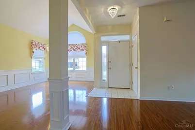 1103 Traverse Creek Drive, Miami Township, OH 45150 - Photo 2