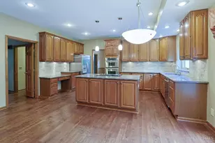 7939 Woodglen Dr, West Chester, OH 45069 - Photo 14