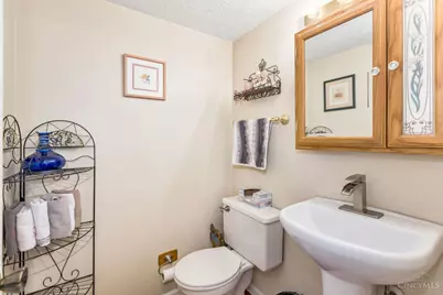 8846 Meadow Drive, Mason, OH 45040 - Photo 10