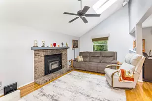 8846 Meadow Dr, Mason, OH 45040 - Photo 6