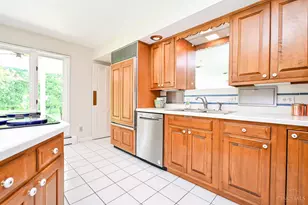 1270 Balmoral Dr, Cincinnati, OH 45233 - Photo 14