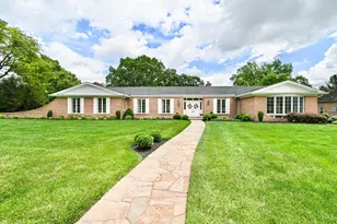 1270 Balmoral Dr, Cincinnati, OH 45233 - Photo 1