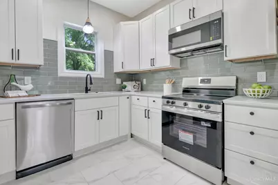 3020 Daytona Avenue, Cincinnati, OH 45211 - Photo 18