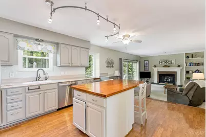 8072 Golfview Court, West Chester, OH 45069 - Photo 14