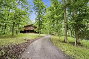 1101 Redbird Rd, Miami Township, OH 45140 - Photo 2