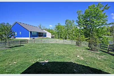 976 Crestpoint Court, Union Township, OH 45245 - Photo 34