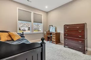 1358 Brookchase Cir, Hamilton Township, OH 45039 - Photo 20