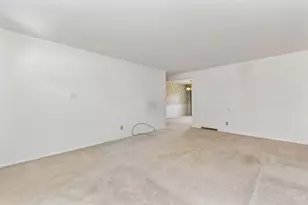 109 Bunker Hill Ct, Reading, OH 45215 - Photo 16
