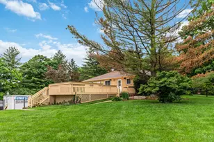 8357 Richland Dr, Anderson Township, OH 45255 - Photo 10