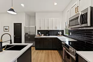 652 Wayne St, Cincinnati, OH 45206 - Photo 14