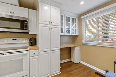 499 Halifax Circle, Union Township, OH 45244 - Photo 12