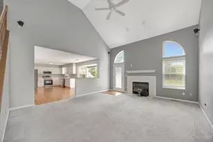 2137 Crest Rd, Forest Park, OH 45240 - Photo 6