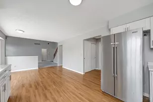 2137 Crest Rd, Forest Park, OH 45240 - Photo 14