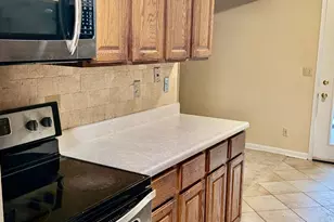 1028 E Crescentville Rd, West Chester, OH 45246 - Photo 6
