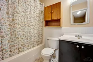 1028 E Crescentville Rd, West Chester, OH 45246 - Photo 12