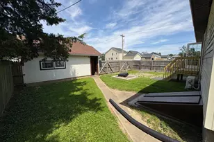 653 N E St, Hamilton, OH 45013 - Photo 26