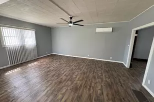 653 N E St, Hamilton, OH 45013 - Photo 6