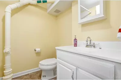 6509 Mariemont Avenue, Mariemont, OH 45227 - Photo 66