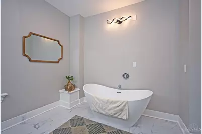 3216 Hackberry Street, Cincinnati, OH 45207 - Photo 22