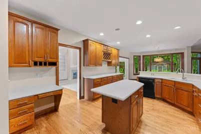9761 Farmstead Drive, Symmes Township, OH 45140 - Photo 28