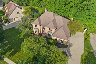 9761 Farmstead Dr, Symmes Township, OH 45140 - Photo 90