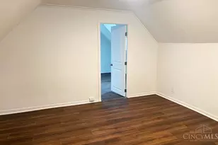 2309 W Clifton Ave, Cincinnati, OH 45219 - Photo 14