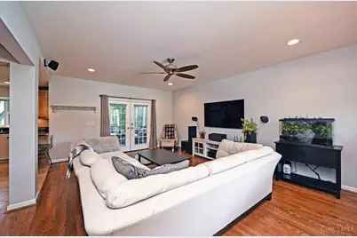 2590 Bonnie Drive, Cincinnati, OH 45230 - Photo 20