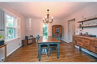 2590 Bonnie Drive, Cincinnati, OH 45230 - Photo 10