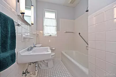 5925 Glenway Avenue, Cincinnati, OH 45238 - Photo 34
