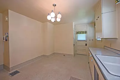 5925 Glenway Avenue, Cincinnati, OH 45238 - Photo 30