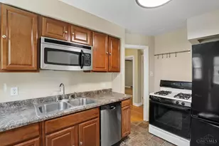 2652 Cedarbrook Dr, Golf Manor, OH 45237 - Photo 18